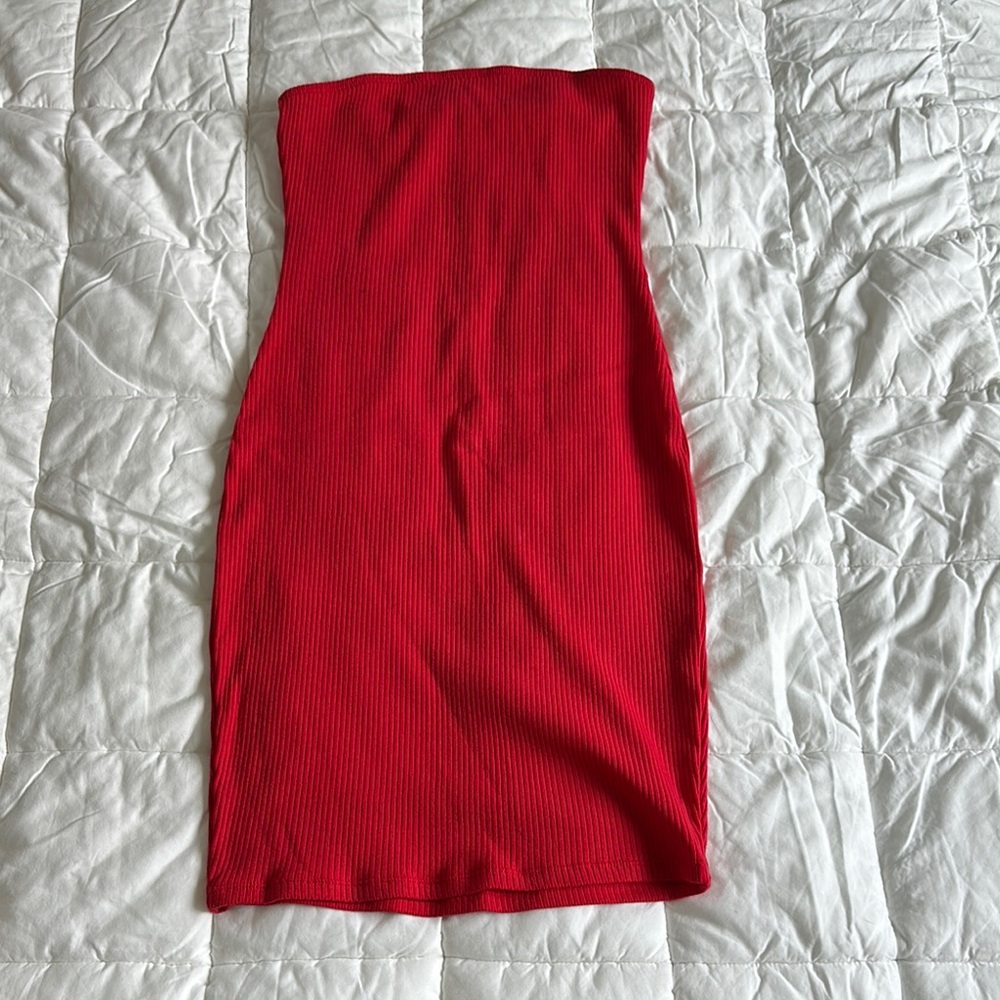 H&M Red Pencil Skirt Knee-Length Cocktail
